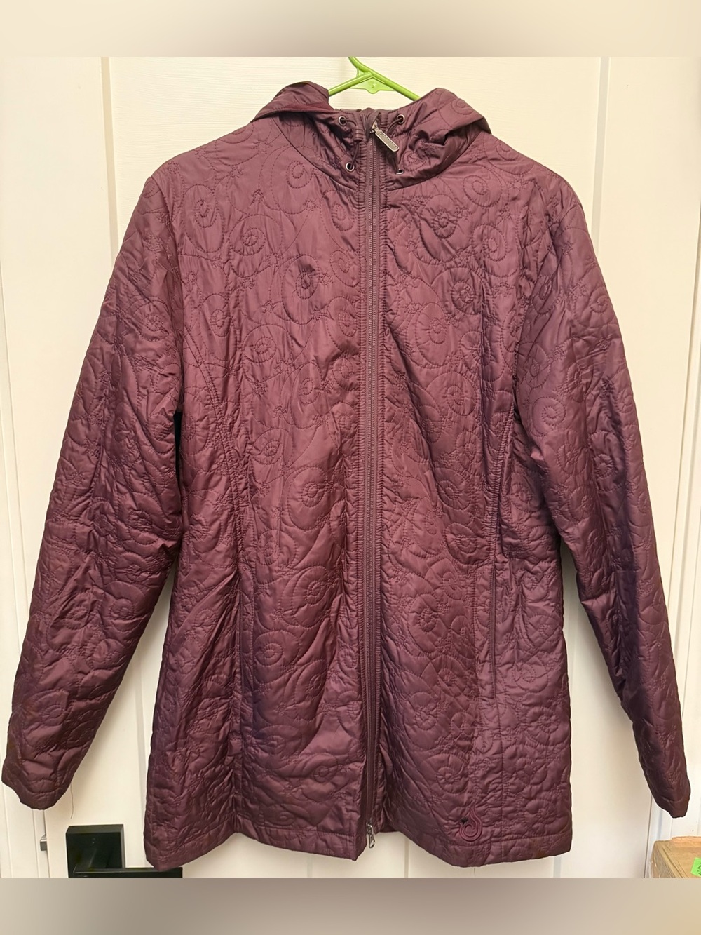 Women's ISIS Quilted Hooded Mid-Length Jacket in Plum